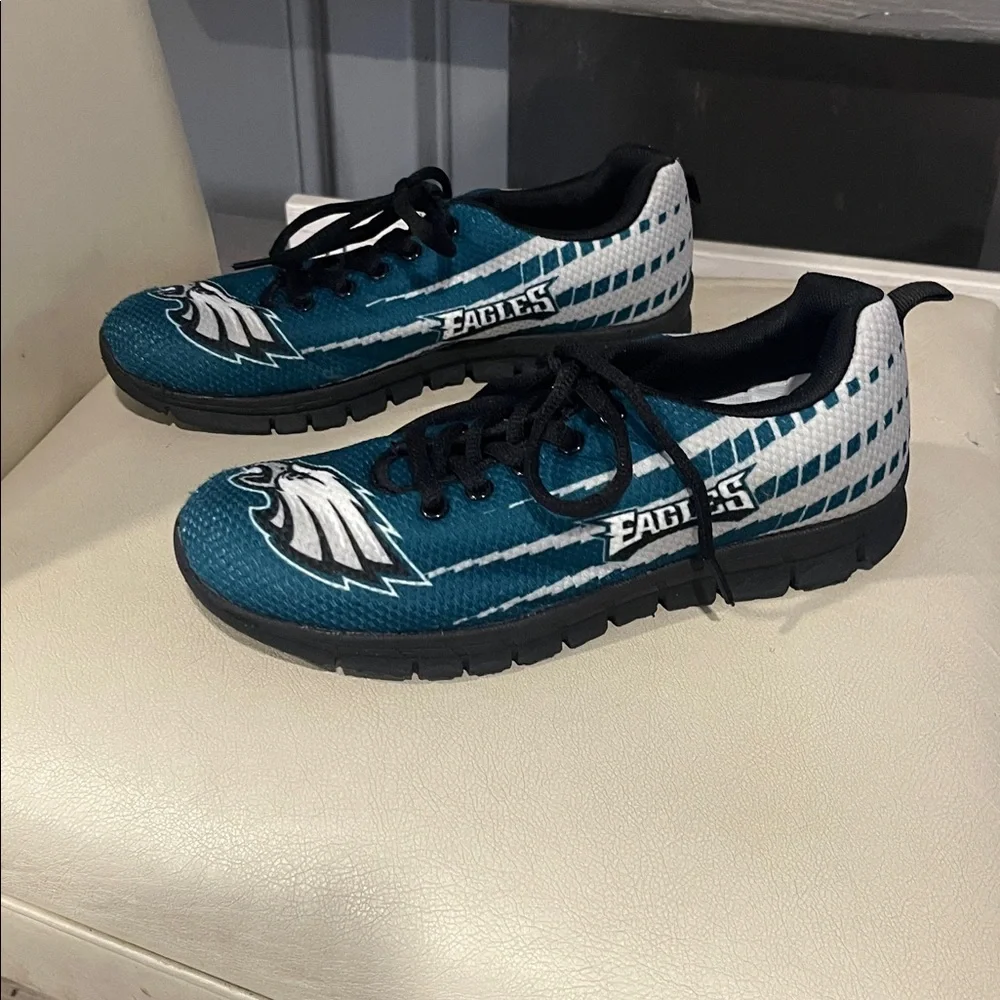 Philadelphia Eagles Sneakers Lightweight Football NFL Size 7 - Picture 3 of 6